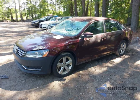 2013 Volkswagen Passat 2.5L Se from USA, damaged, VIN 1VWBP7A39DC034137